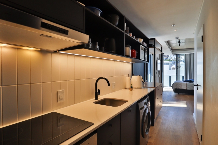 1 Bedroom Property for Sale in Sea Point Western Cape